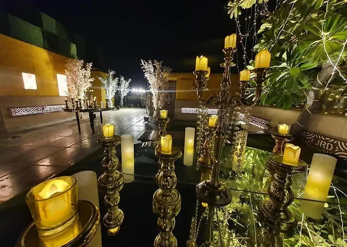 Jrd Luxury-Business Hotel New Delhi